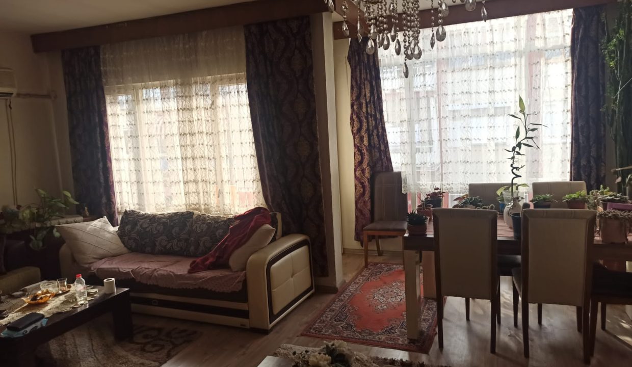 dfec56f5-bc4e-434a-b924-3918cfa941d1