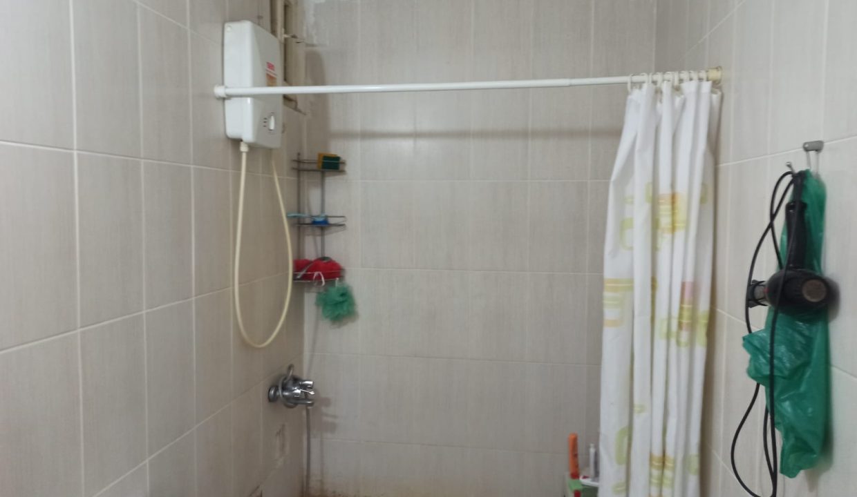 eee399e4-39a4-49a7-b1ba-ed04222d51a7